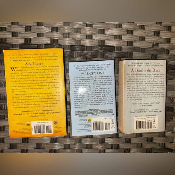 Nicholas Sparks Book Lot | Safe Haven, The Lucky One, A Bend in the Road - Picture 2 of 3